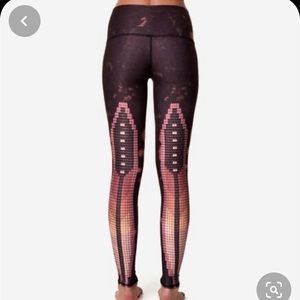 Teeki Sacred Feather Leggings